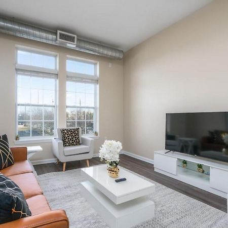 Private Bedroom Downtown Indy - Shared Indianapolis Luaran gambar
