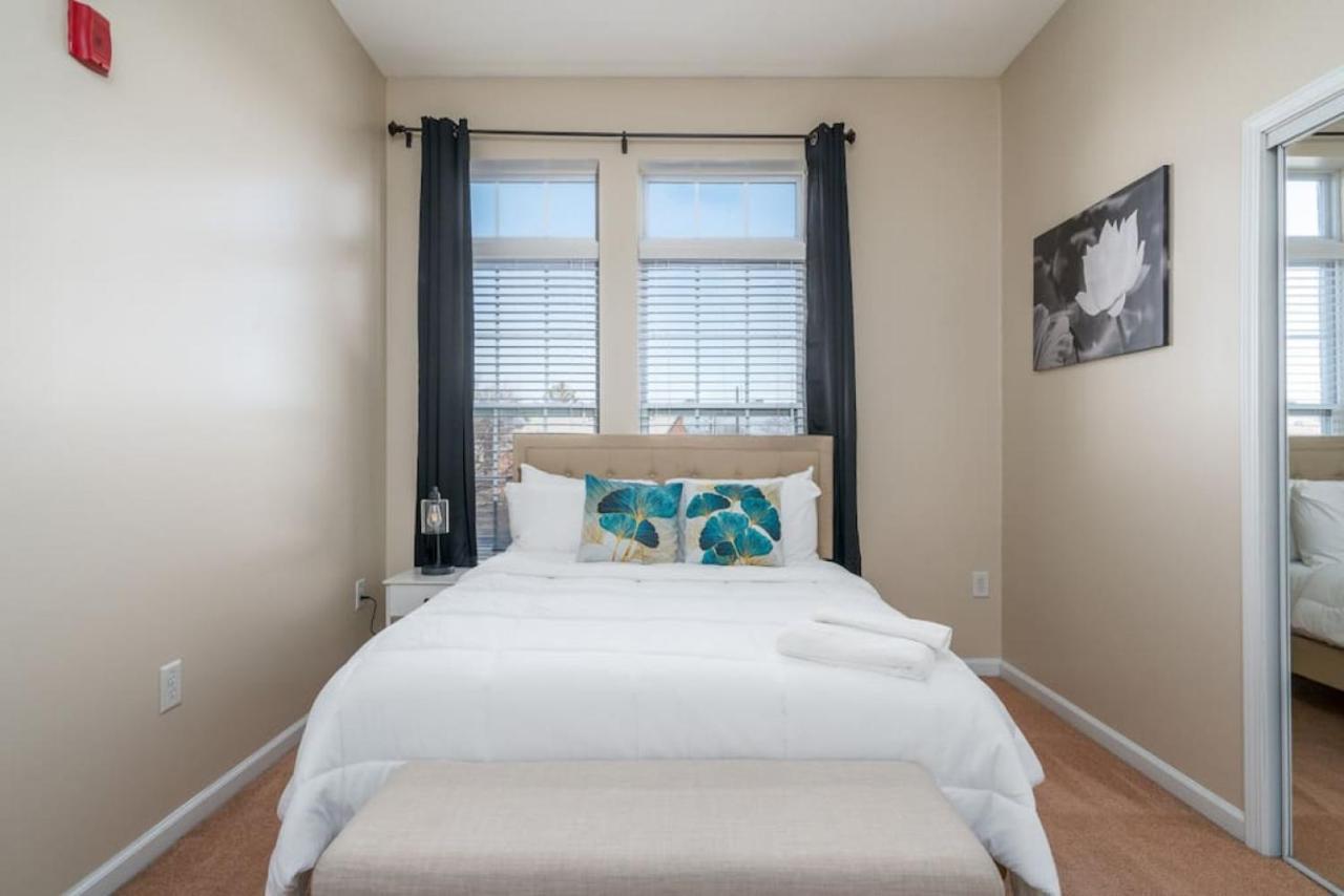 Private Bedroom Downtown Indy - Shared Indianapolis Luaran gambar