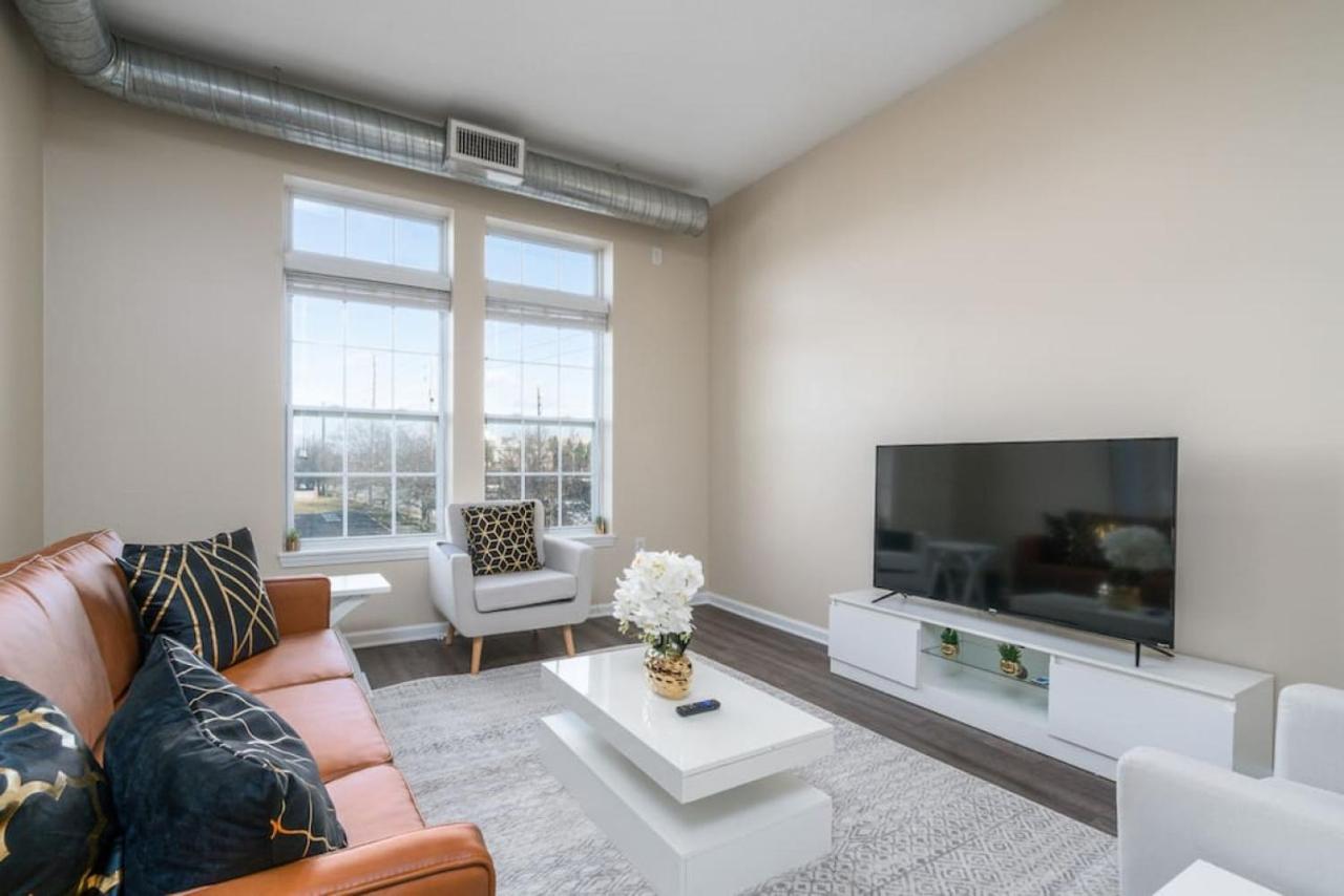 Private Bedroom Downtown Indy - Shared Indianapolis Luaran gambar